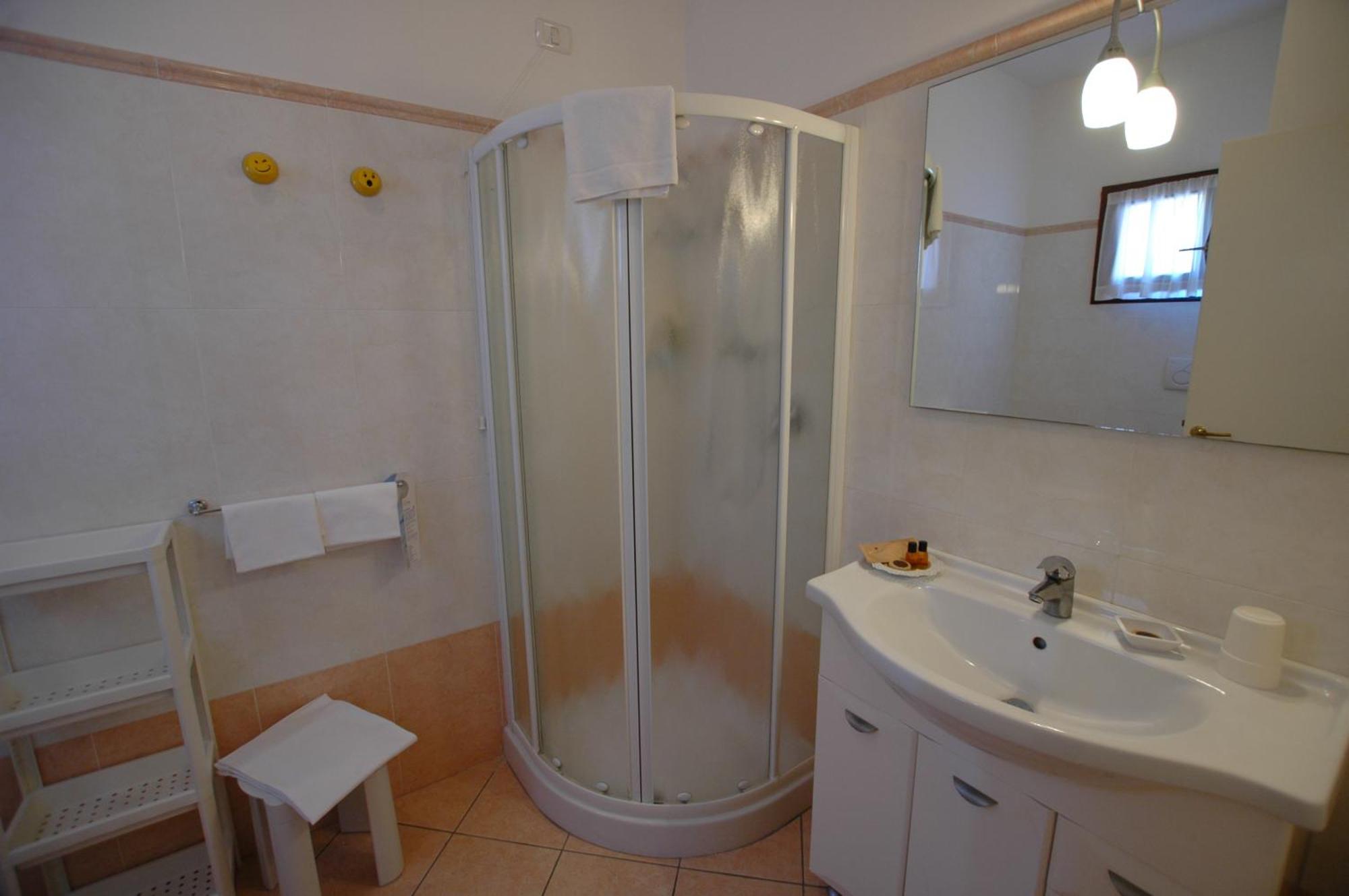 Hotel Mistral Марина ди Кампо Стая снимка